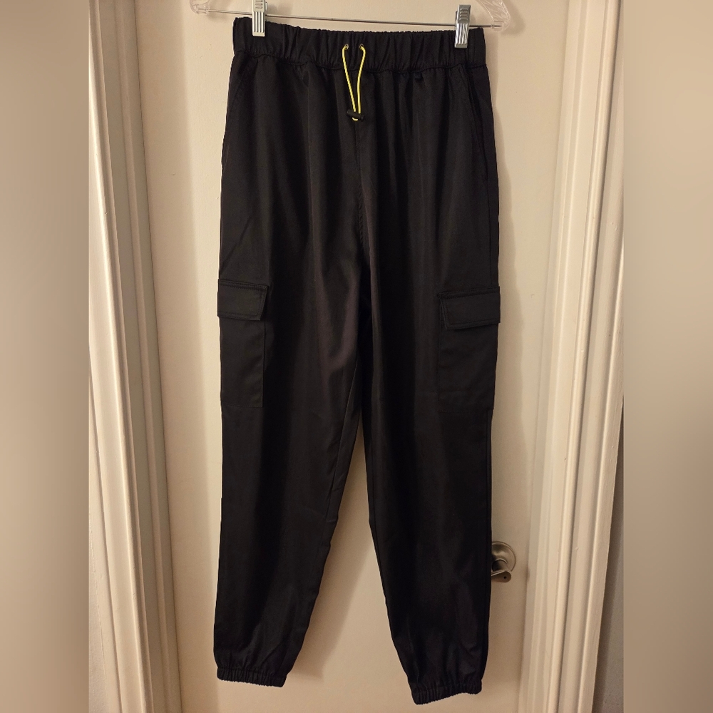 love, Fire Black Cargo Pants Sz M